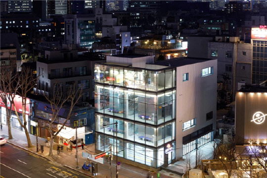 서울문화재단이 서울연극센터 리모델링을 마치고 재개관했다. <사진=서울시>